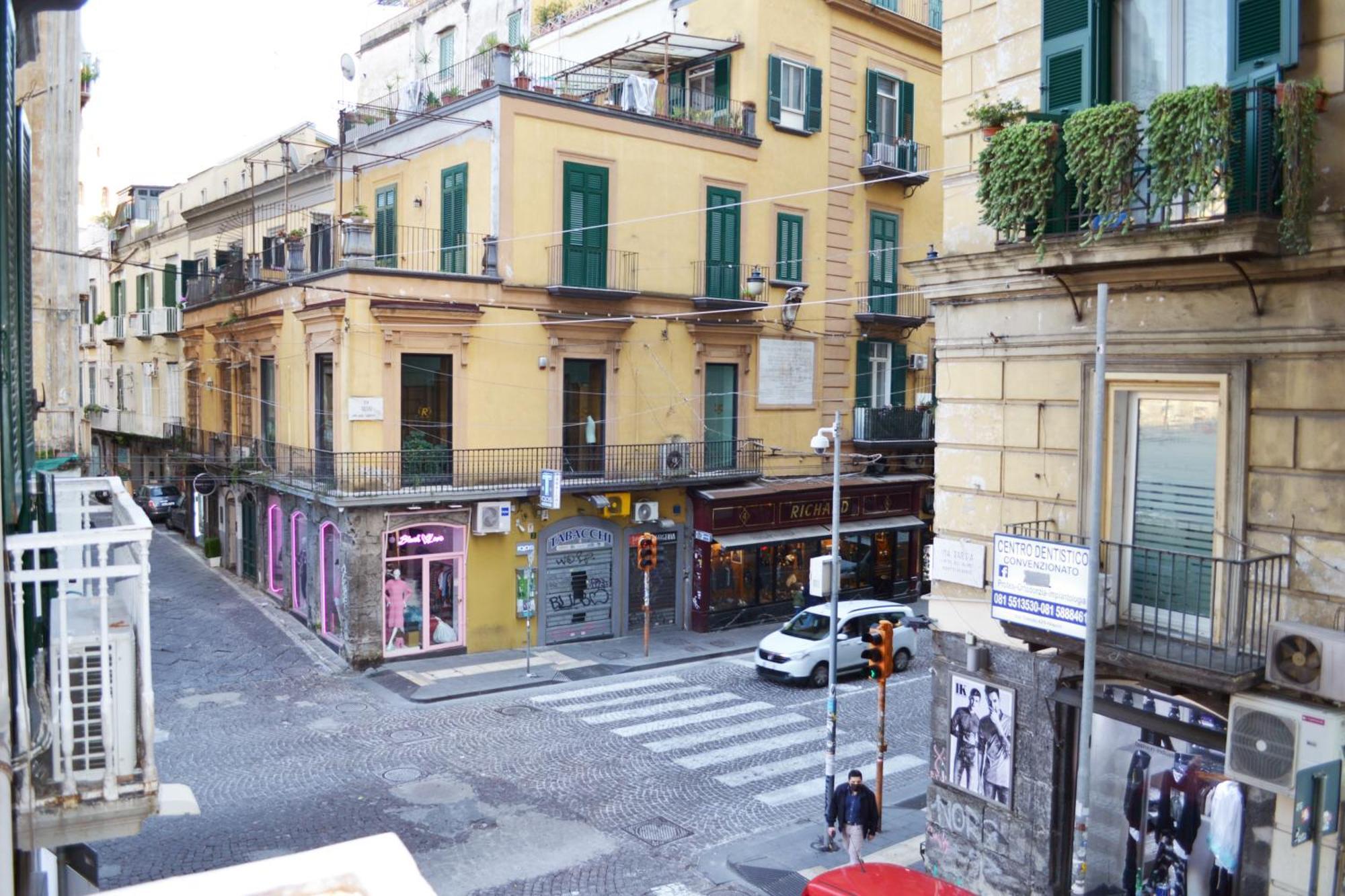 Questo Rinascimento Casa Newman Napels Buitenkant foto